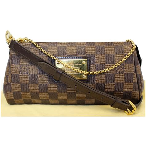 louis vuitton pochette clutch